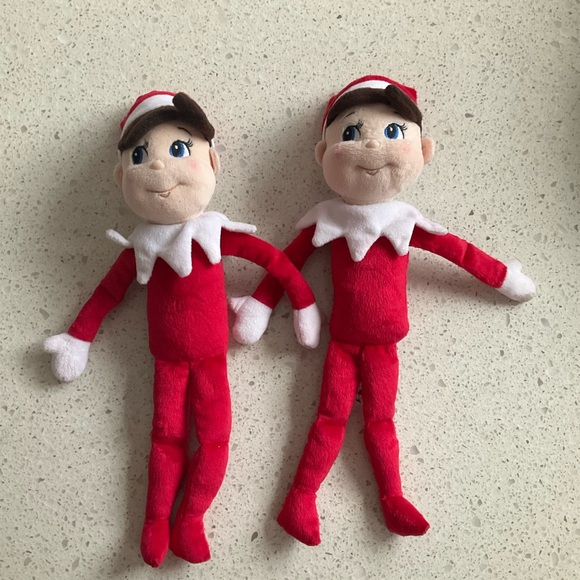 Two plush Elf on the Shelf plush shelf sitter dolls - Picture 1 of 6